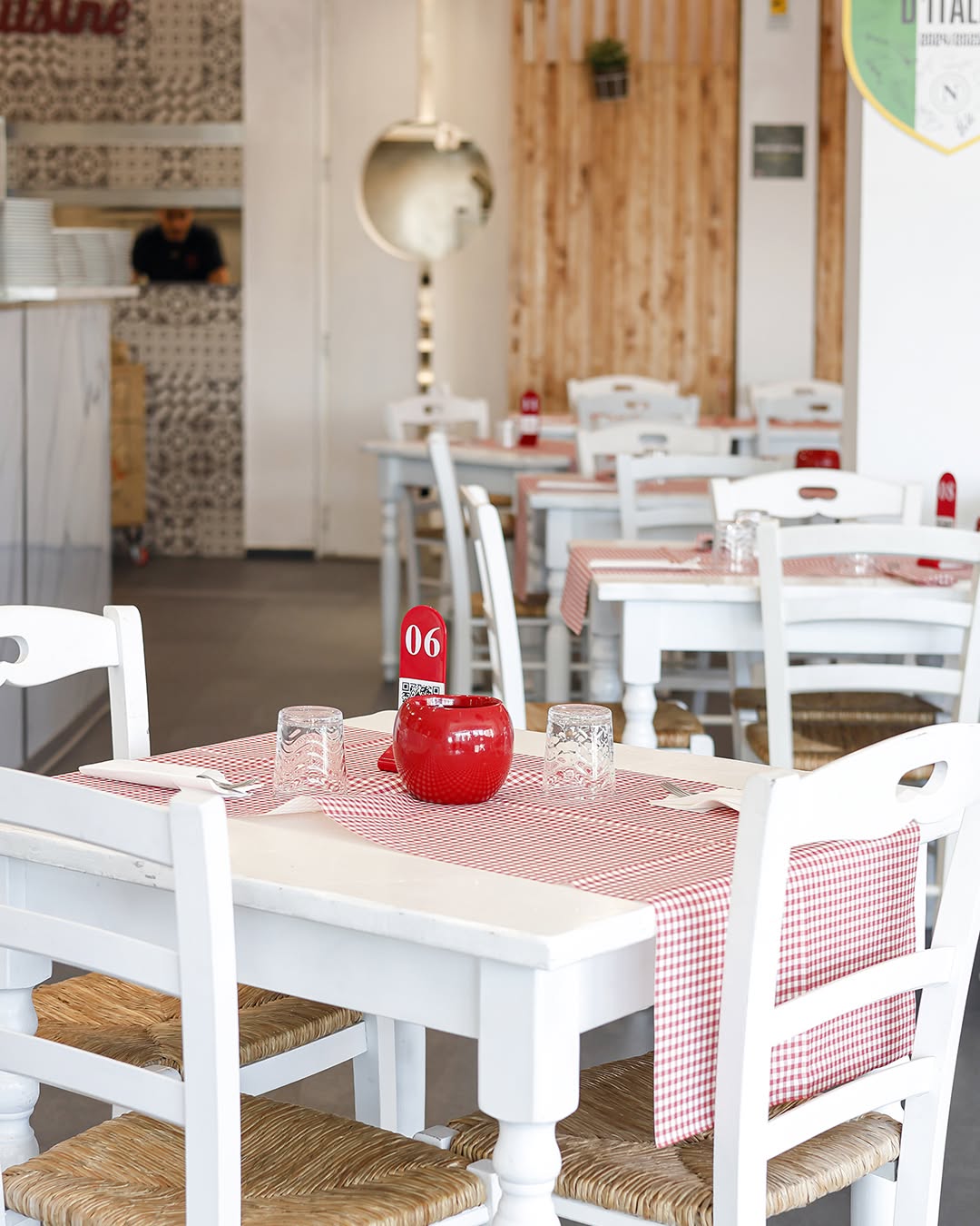 Pizzeria con sala eventi a Cercola