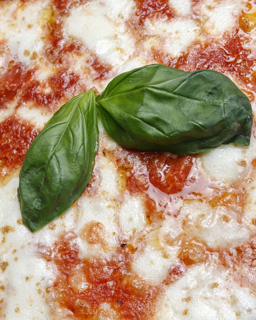 739965821_122117569539278969_5787713692877200283_n Pizzeria con area giochi per bambini a Cercola